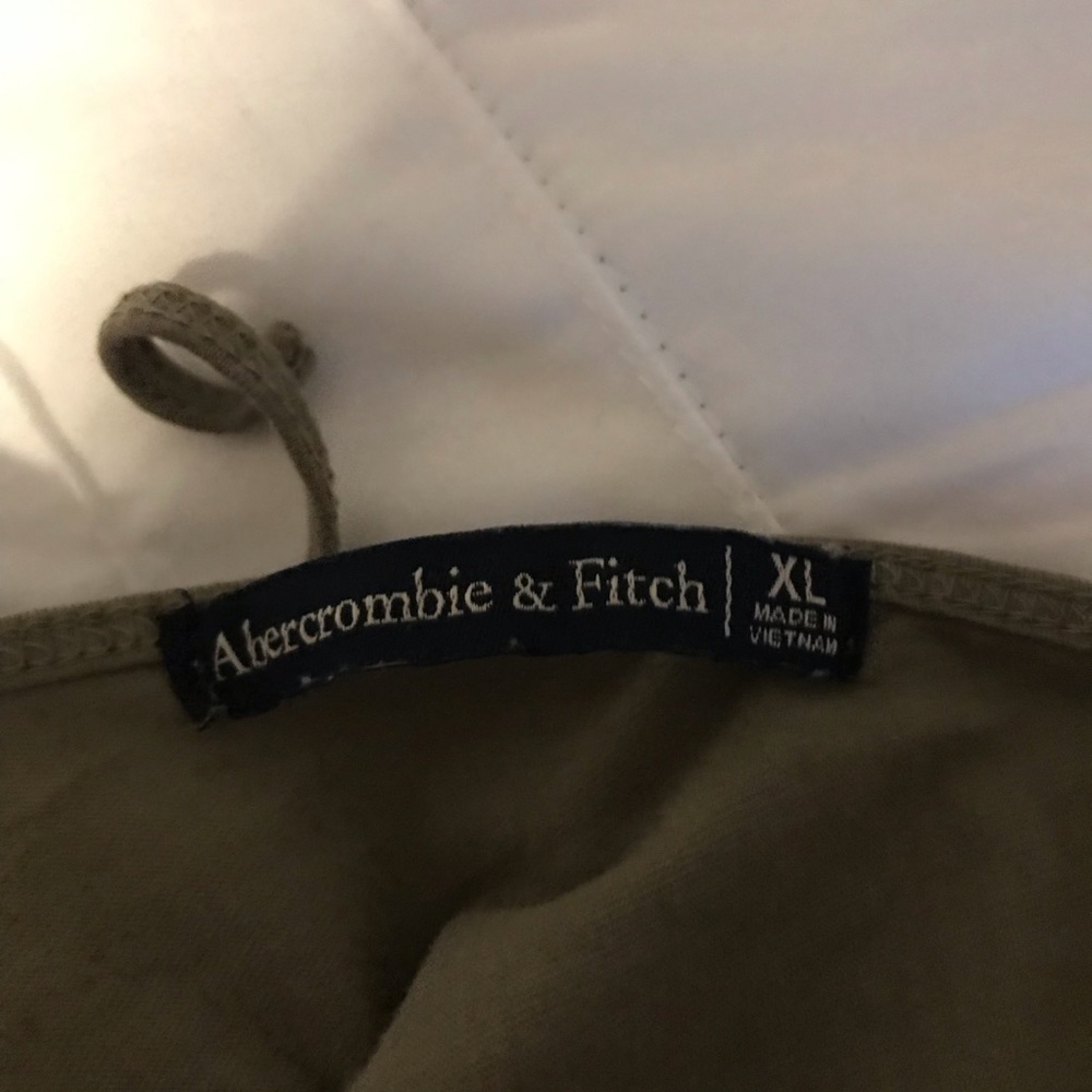 A&F | TIE TANK TOP - Picture 3 of 4